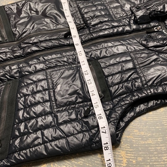 Very unique Nike Running Vest! - Picture 4 of 8